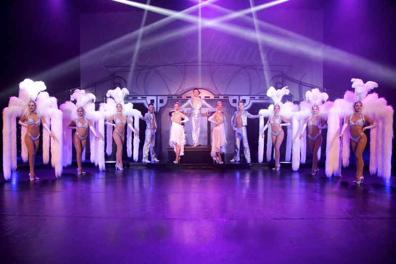 spectacle revue cabaret proche bordeaux