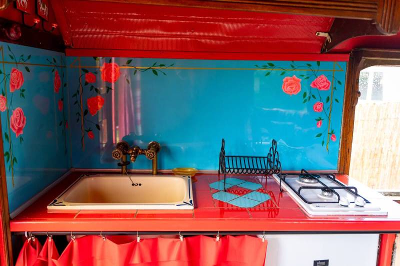 ROULOTTE BOHÈME 1930 Mézos (500 mètres)