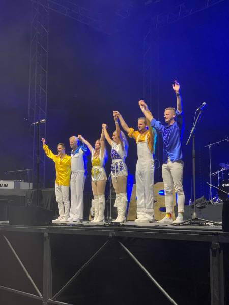 ABBA À SON MEILLEUR : LE PLUS GRAND SHOW D'ABBA DEPUIS ABBA