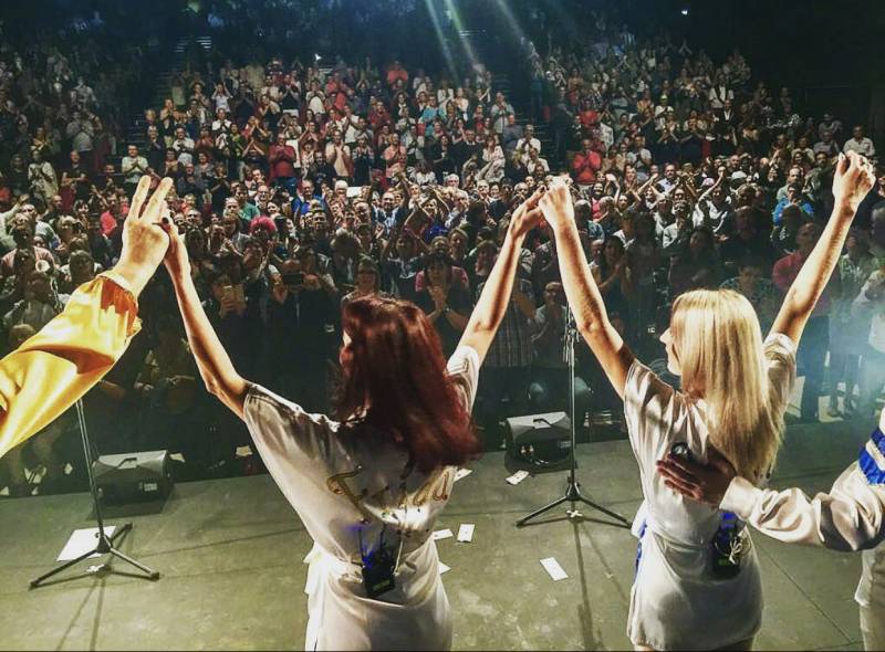 ABBA À SON MEILLEUR : LE PLUS GRAND SHOW D'ABBA DEPUIS ABBA
